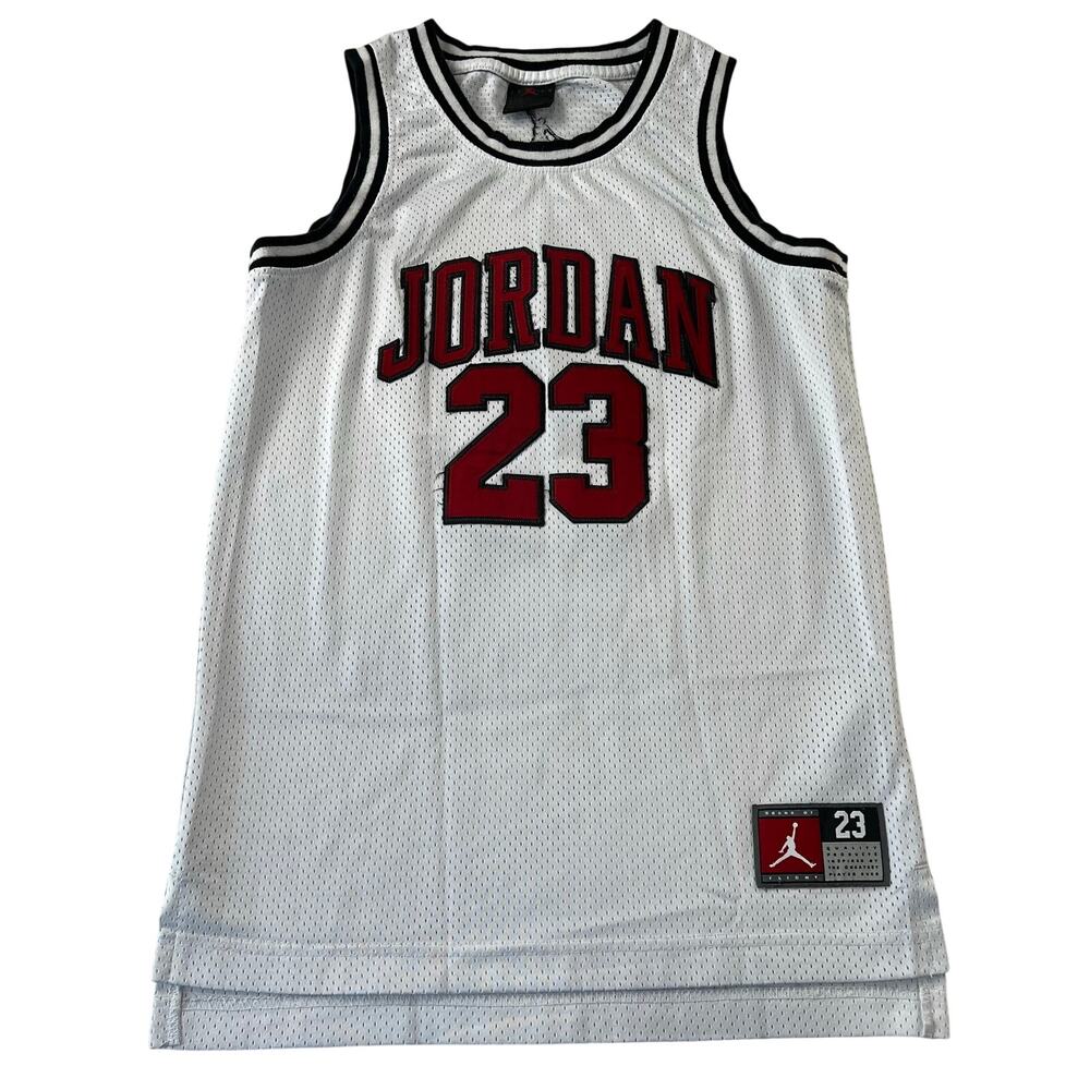 Nike Air Jordan Jersey Youth size Medium White #23 Sleeveless Basketball Child